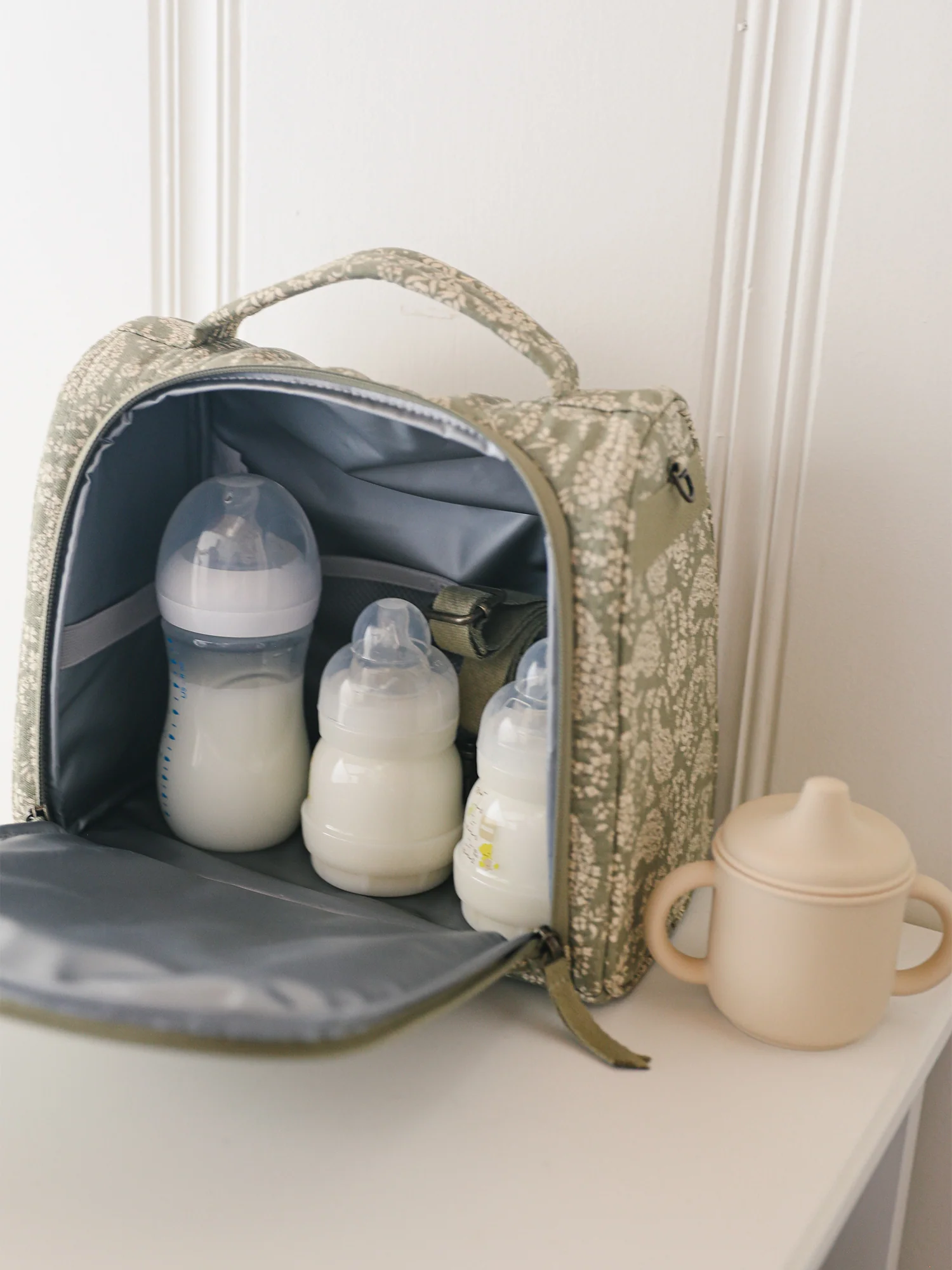 Sazan + JuJuBe Insulated Bottle Bag - Paisley Floral - Image 5