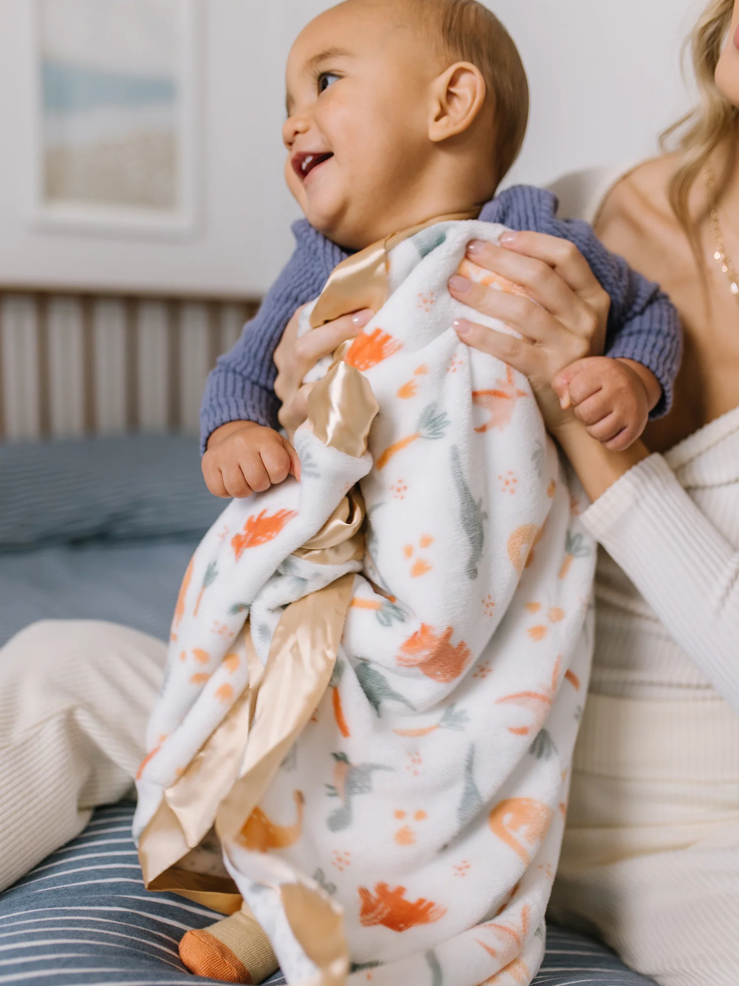 Ultra-Soft Thick Reversible Baby Blanket - Roarsome - Image 6