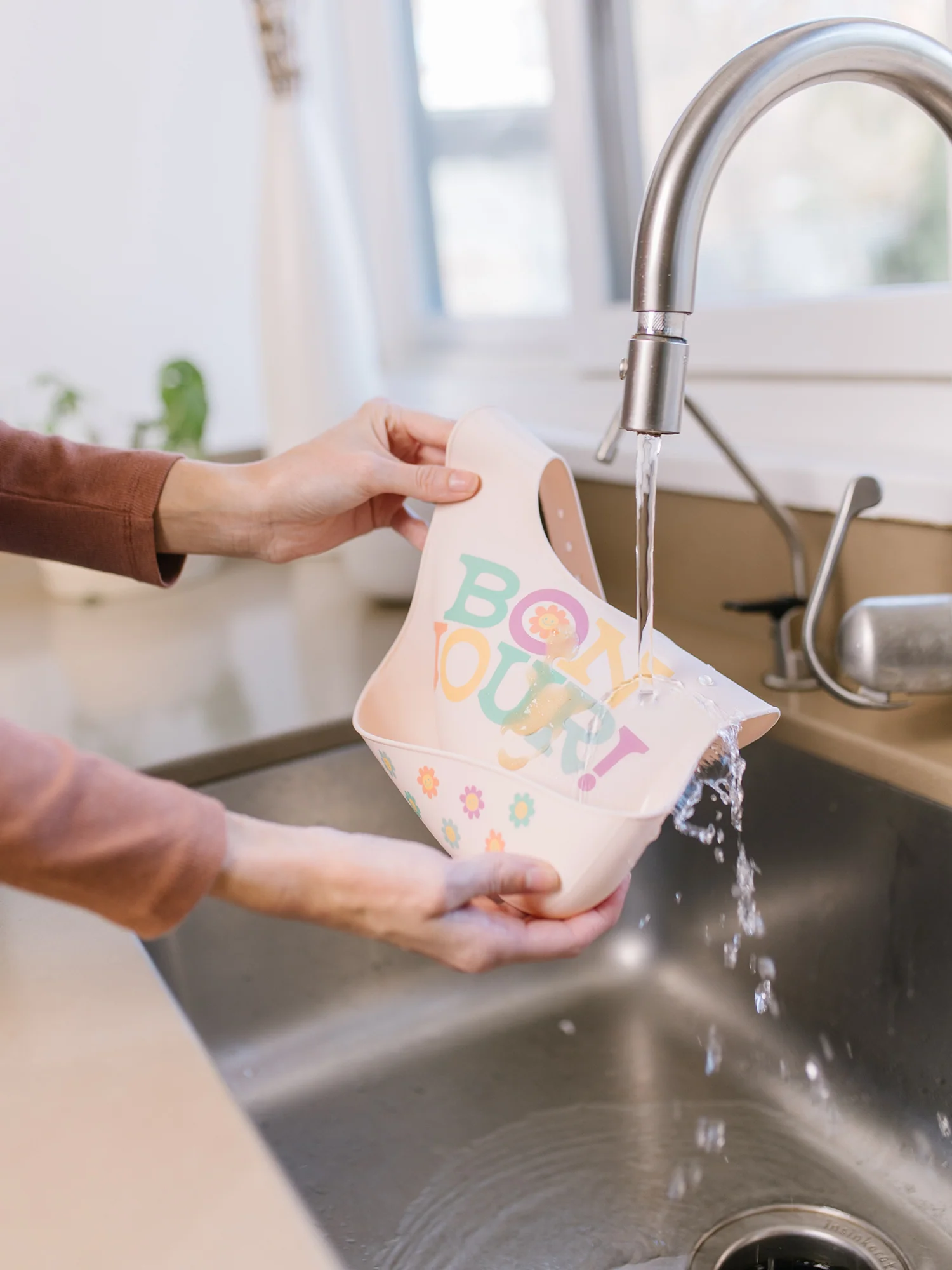 Silicone Bib - Bonjour Bébé - Image 5