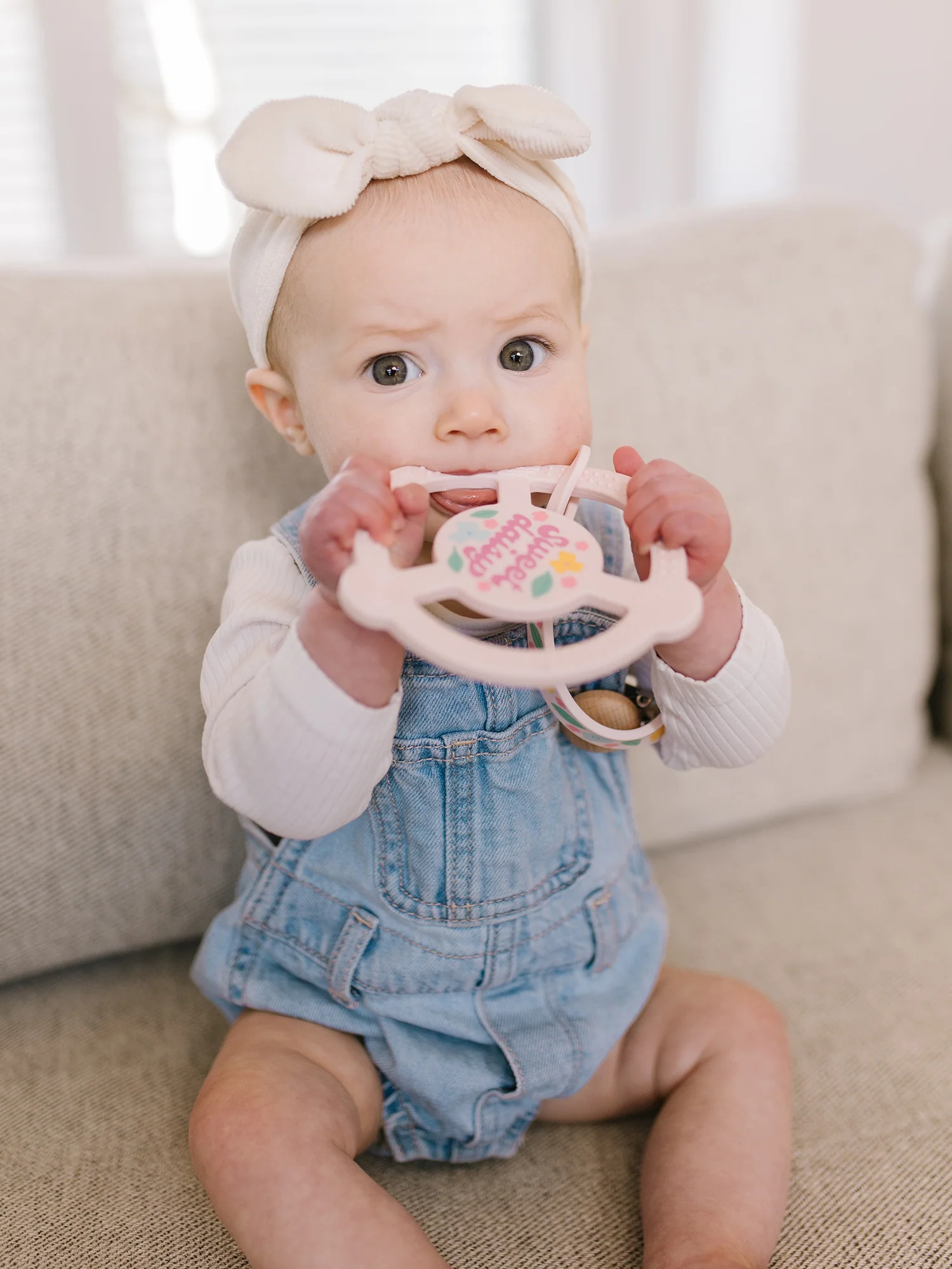 Silicone Teether Ring & Detachable Clip - Sweet Daisy - Image 5
